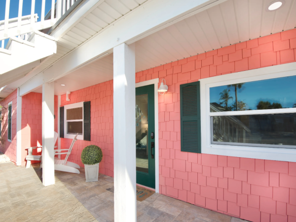 Fort Myers Beach Vacation Rental - Spacious 6 Bedroom Coastal Retreat Near Beach